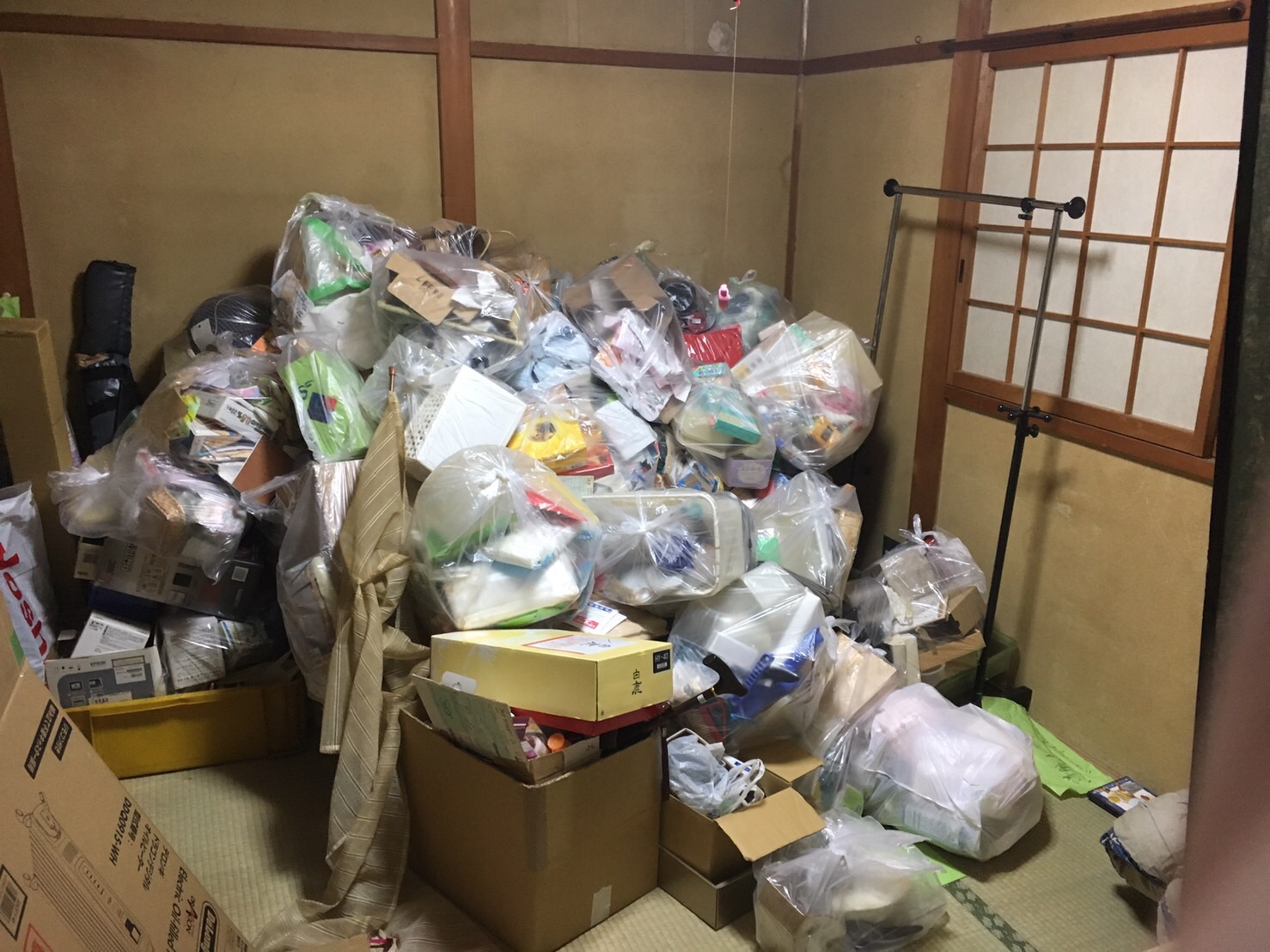 堺市中区　ゴミ屋敷